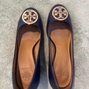 woman shoes